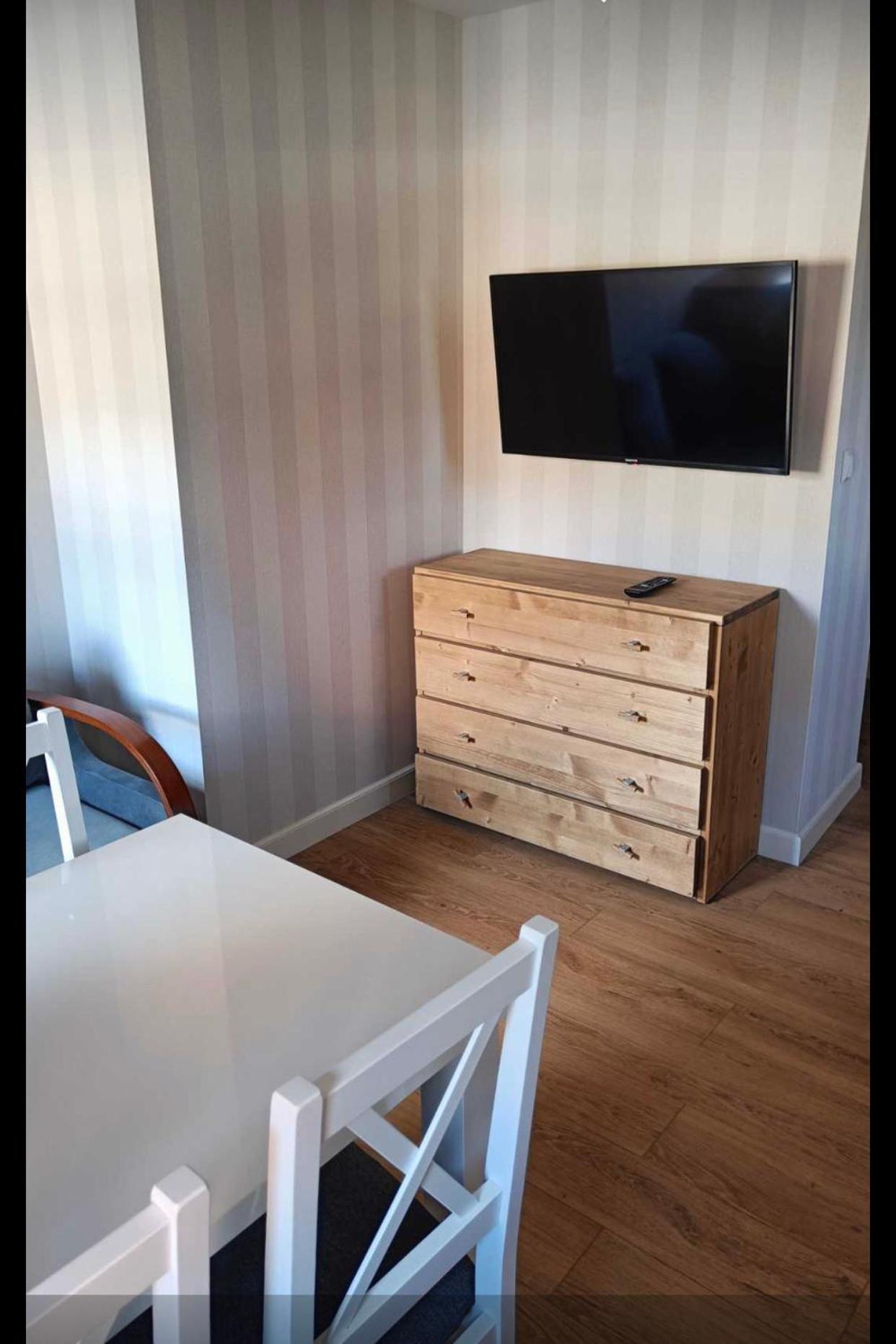 Appartement Sniezka à Duszniki Zdrój Extérieur photo