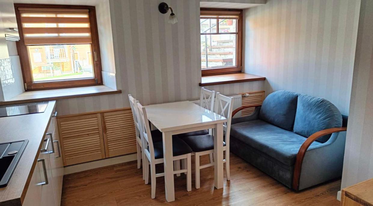 Appartement Sniezka à Duszniki Zdrój Extérieur photo